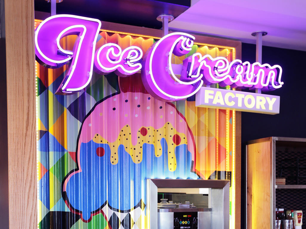 Pizza Hut Restaurants Milton Keynes